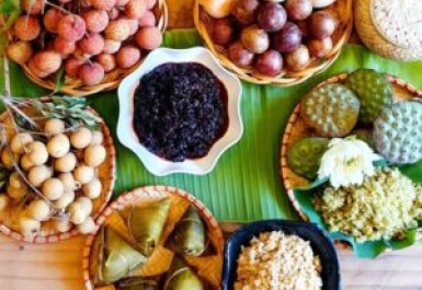 Mâm cúng Tết Đoan Ngọ trình bày thế nào? Hướng dẫn cách cúng đúng chuẩn nhất